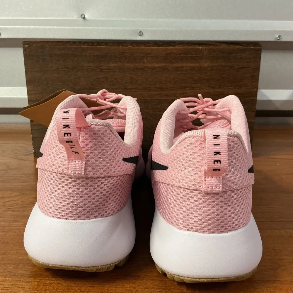 Nike Men Roshe G Next Nature Pink Gum Spikeless Golf Shoe DV1202-601 Size 10